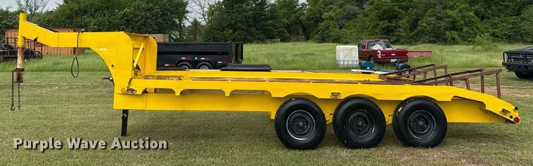 image for item EJ3674 2001 Shop built equipment trailer