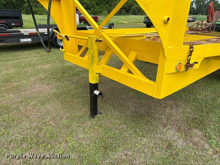 image for item EJ3674 2001 Shop built equipment trailer