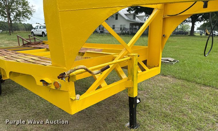 image for item EJ3674 2001 Shop built equipment trailer