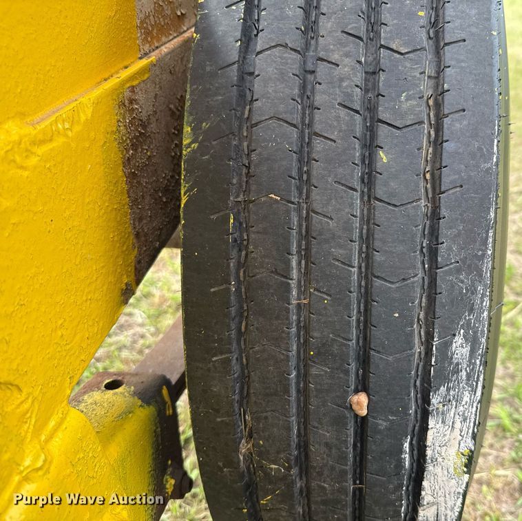 image for item EJ3674 2001 Shop built equipment trailer