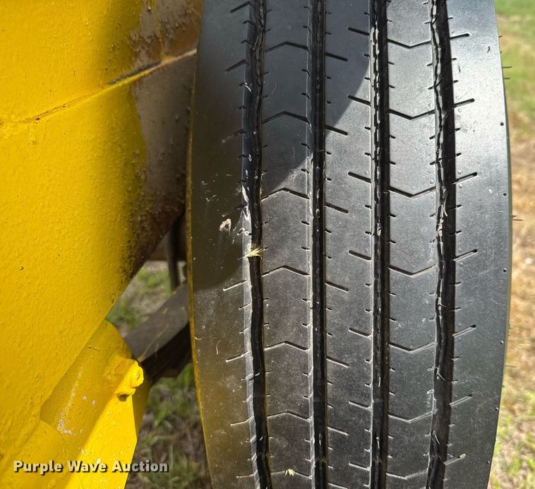 image for item EJ3674 2001 Shop built equipment trailer