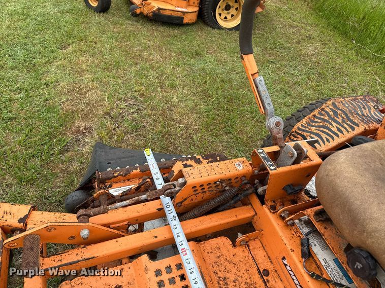 image for item EJ3677 Scag STT52V-27CH ZTR lawn mower