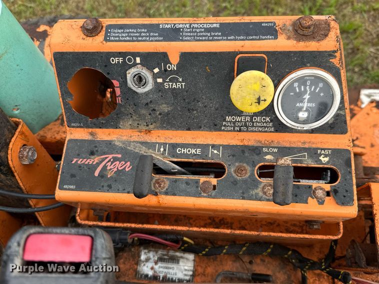 image for item EJ3677 Scag STT52V-27CH ZTR lawn mower