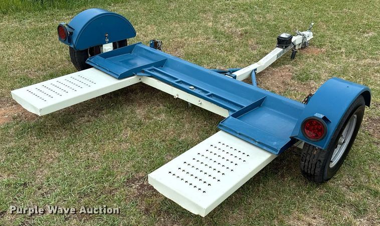 image for item EJ3681 2017 Stehl Tow ST80TD car dolly