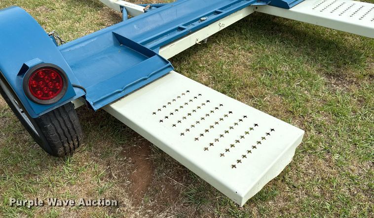 image for item EJ3681 2017 Stehl Tow ST80TD car dolly