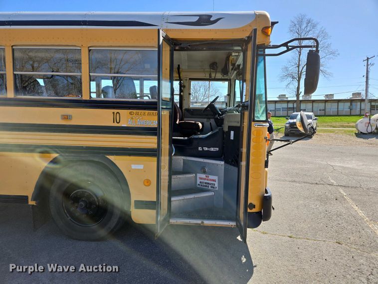 image for item EJ7457 2009 Blue Bird All American school bus