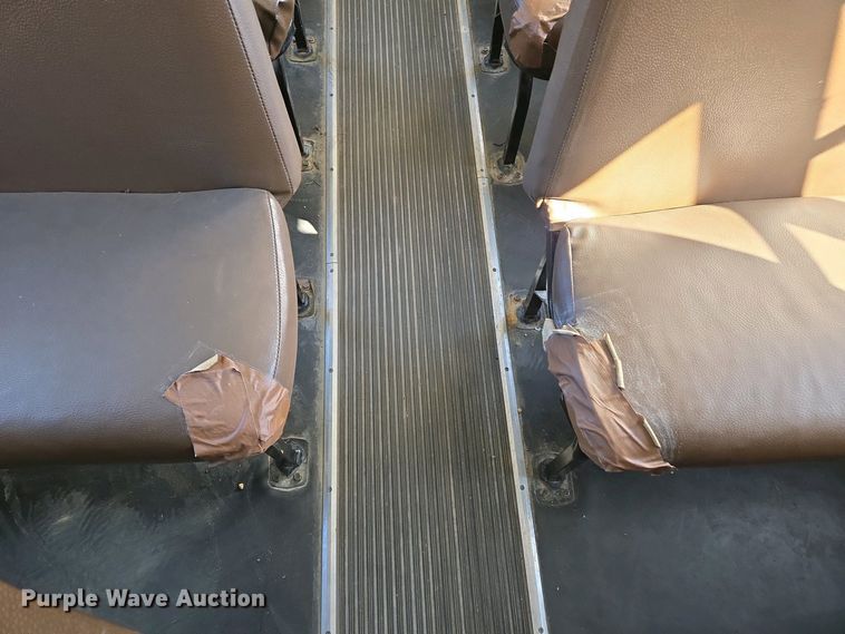 image for item EJ7457 2009 Blue Bird All American school bus