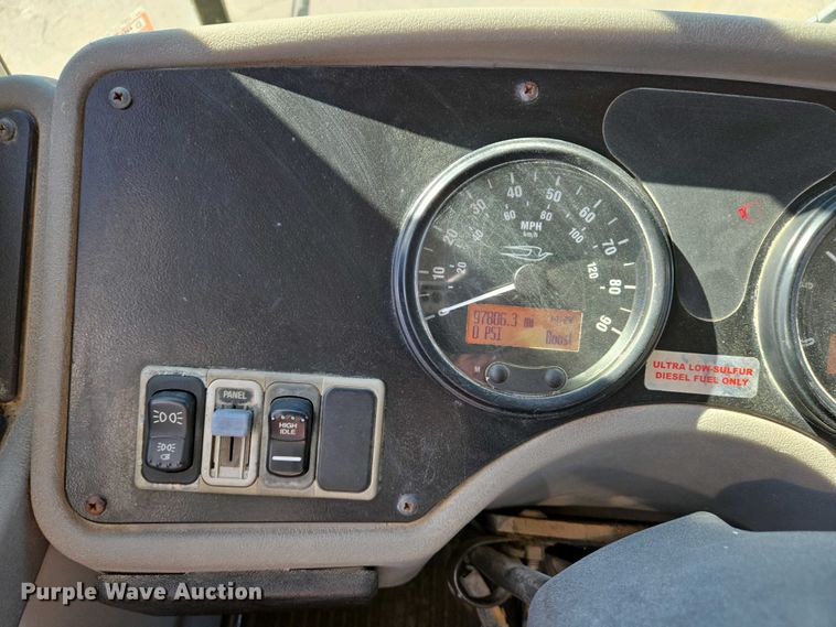 image for item EJ7457 2009 Blue Bird All American school bus