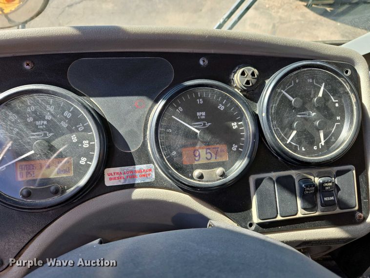 image for item EJ7457 2009 Blue Bird All American school bus