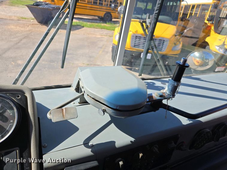 image for item EJ7457 2009 Blue Bird All American school bus