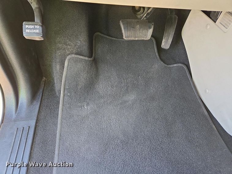 image for item EJ7462 2014 Dodge Grand Caravan van