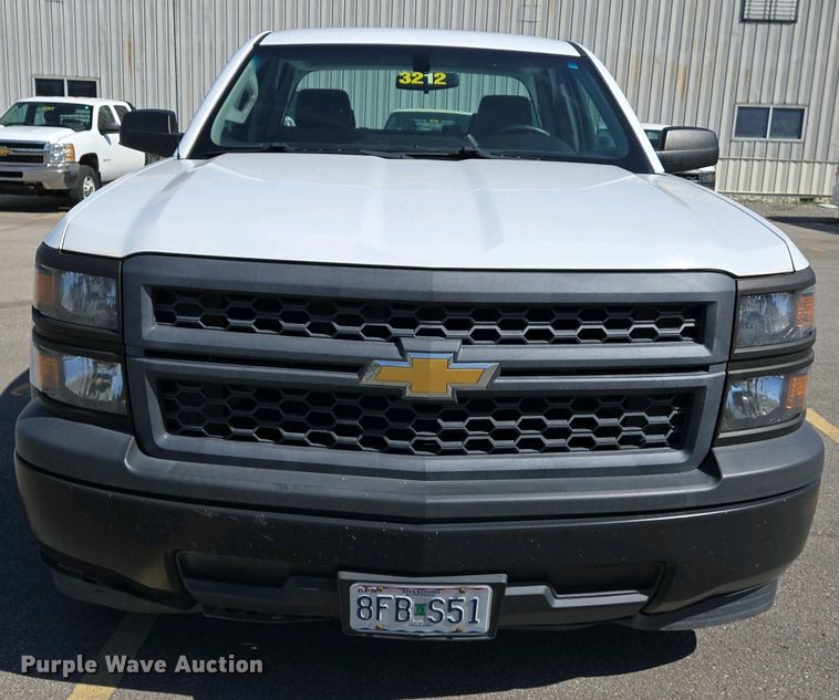 image for item EJ7463 2015 Chevrolet Silverado 1500 Double Cab pickup truck