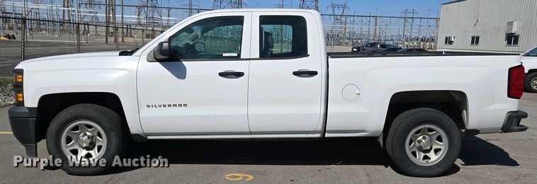 image for item EJ7463 2015 Chevrolet Silverado 1500 Double Cab pickup truck