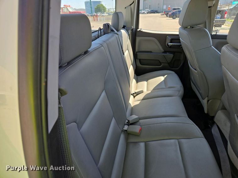 image for item EJ7463 2015 Chevrolet Silverado 1500 Double Cab pickup truck