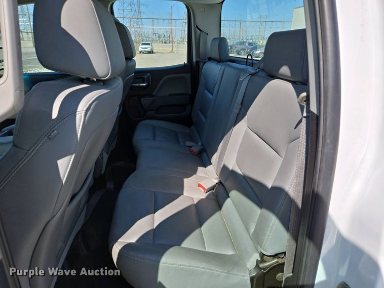 image for item EJ7463 2015 Chevrolet Silverado 1500 Double Cab pickup truck