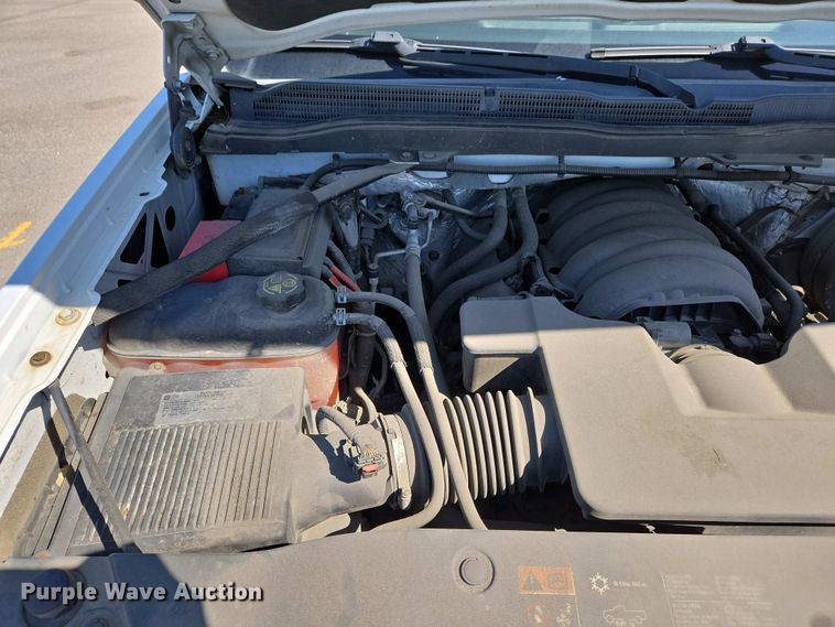 image for item EJ7463 2015 Chevrolet Silverado 1500 Double Cab pickup truck