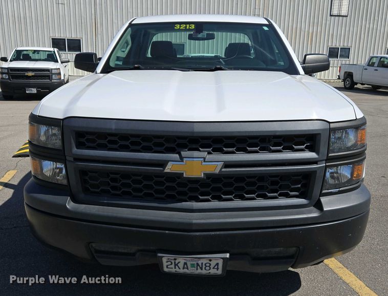 image for item EJ7464 2015 Chevrolet Silverado 1500 Double Cab pickup truck