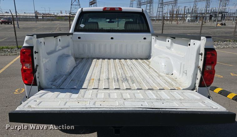 image for item EJ7464 2015 Chevrolet Silverado 1500 Double Cab pickup truck
