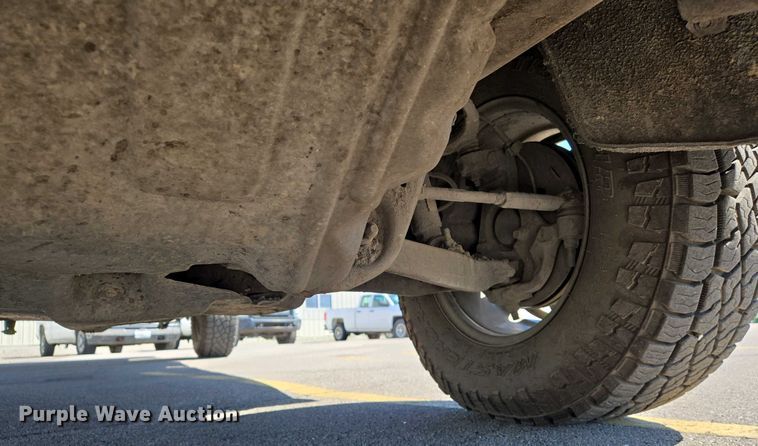 image for item EJ7464 2015 Chevrolet Silverado 1500 Double Cab pickup truck