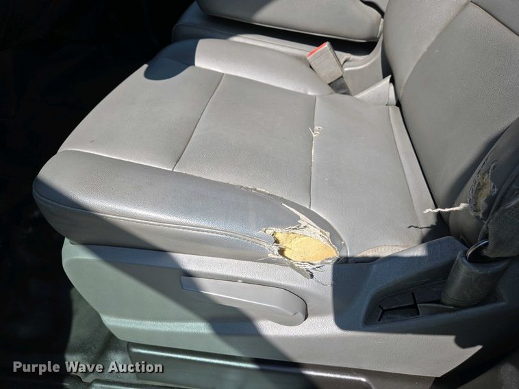 image for item EJ7464 2015 Chevrolet Silverado 1500 Double Cab pickup truck