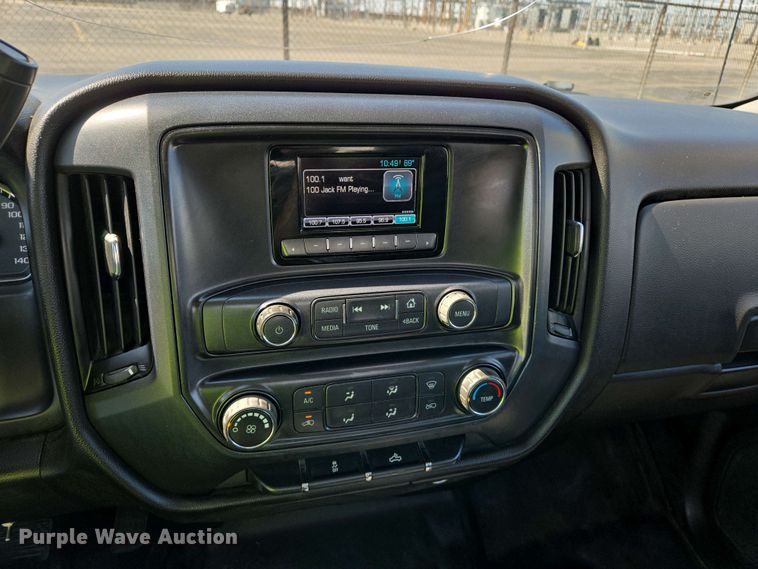 image for item EJ7464 2015 Chevrolet Silverado 1500 Double Cab pickup truck