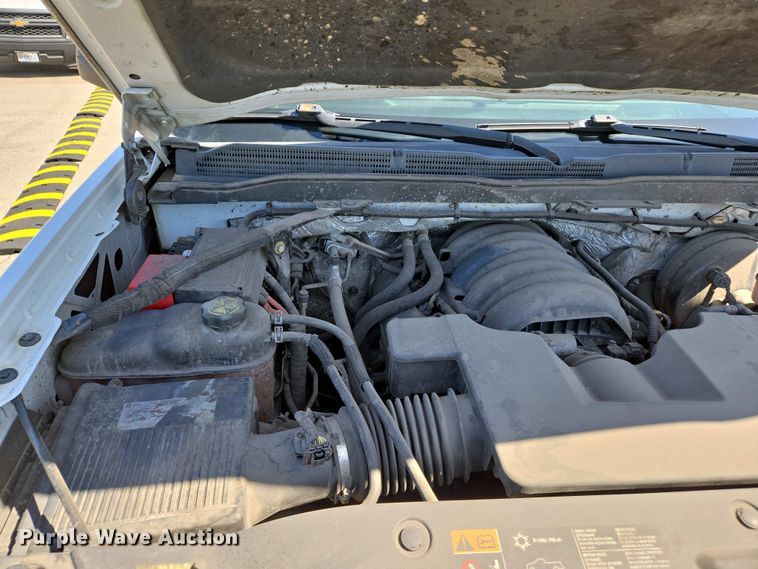 image for item EJ7464 2015 Chevrolet Silverado 1500 Double Cab pickup truck