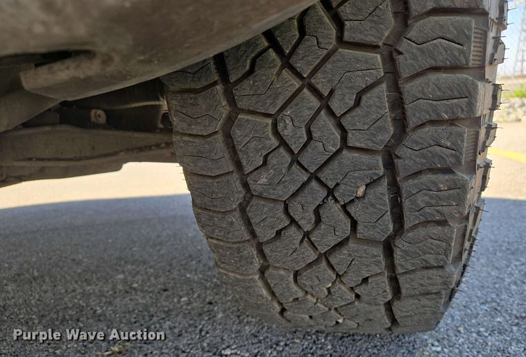 image for item EJ7464 2015 Chevrolet Silverado 1500 Double Cab pickup truck