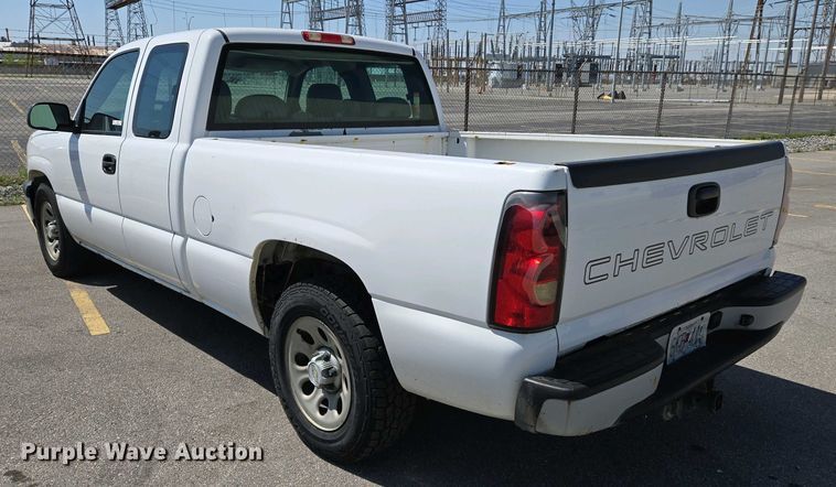 image for item EJ7466 2006 Chevrolet Silverado 1500 Ext. Cab pickup truck
