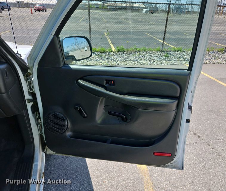 image for item EJ7466 2006 Chevrolet Silverado 1500 Ext. Cab pickup truck