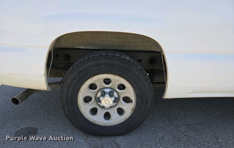 image for item EJ7466 2006 Chevrolet Silverado 1500 Ext. Cab pickup truck