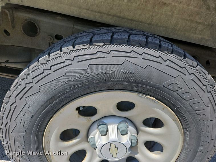 image for item EJ7466 2006 Chevrolet Silverado 1500 Ext. Cab pickup truck