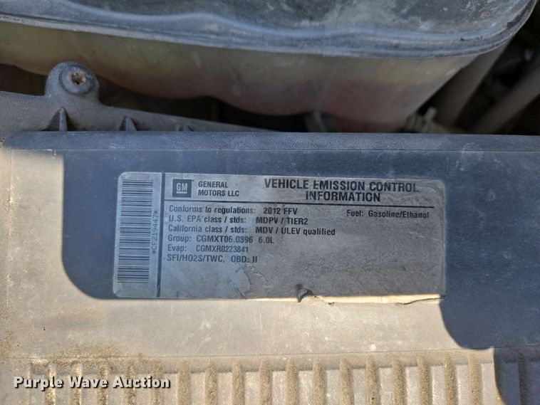 image for item EJ7467 2012 Chevrolet Silverado 2500HD Crew Cab flatbed pickup truck