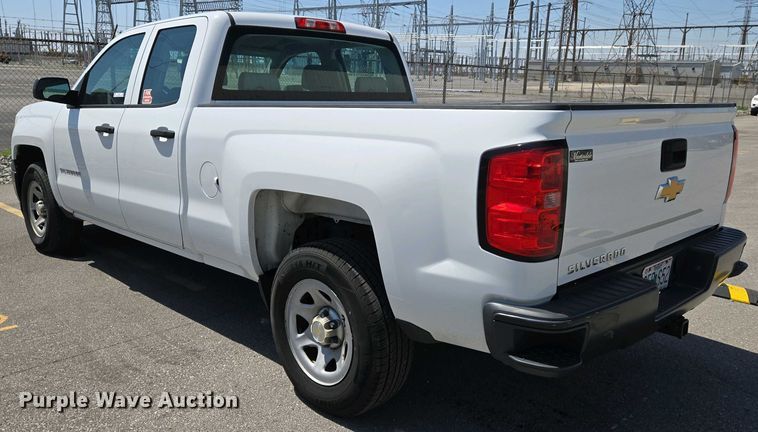 image for item EJ7468 2015 Chevrolet Silverado 1500 Double Cab pickup truck