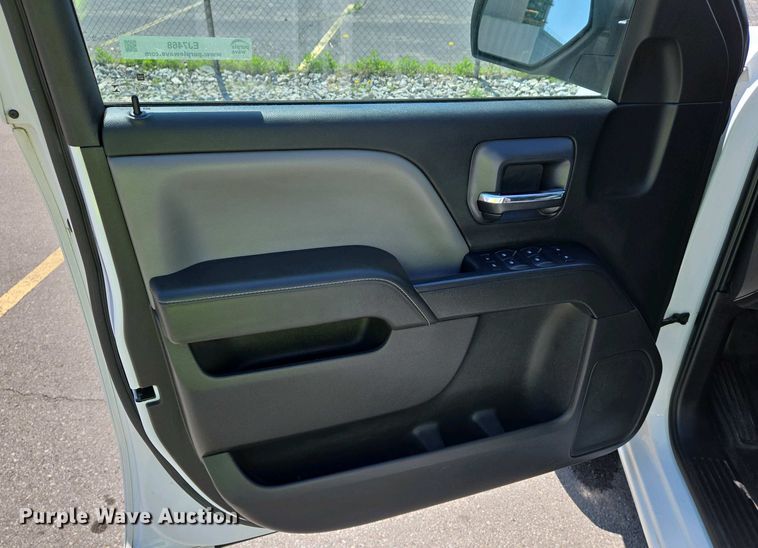 image for item EJ7468 2015 Chevrolet Silverado 1500 Double Cab pickup truck