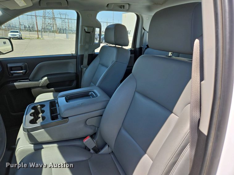 image for item EJ7468 2015 Chevrolet Silverado 1500 Double Cab pickup truck