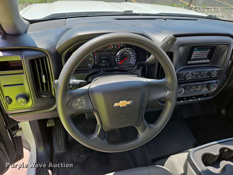 image for item EJ7468 2015 Chevrolet Silverado 1500 Double Cab pickup truck