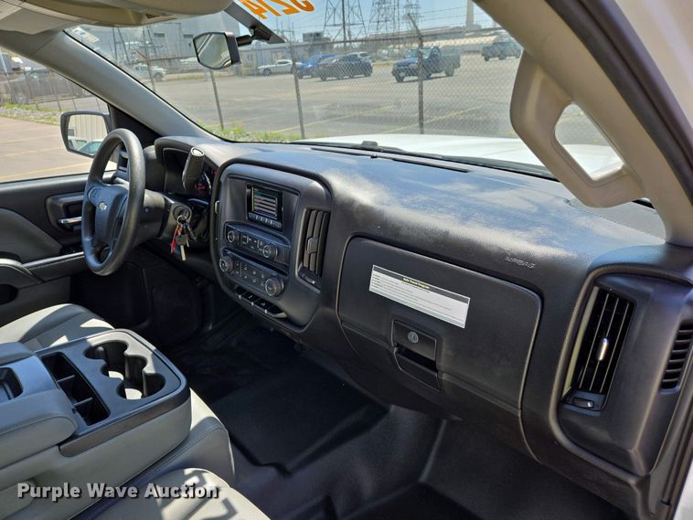 image for item EJ7468 2015 Chevrolet Silverado 1500 Double Cab pickup truck