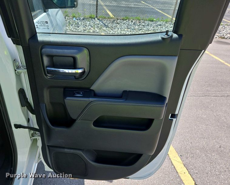 image for item EJ7468 2015 Chevrolet Silverado 1500 Double Cab pickup truck