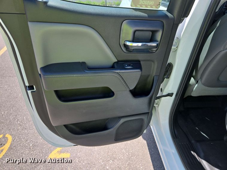 image for item EJ7468 2015 Chevrolet Silverado 1500 Double Cab pickup truck