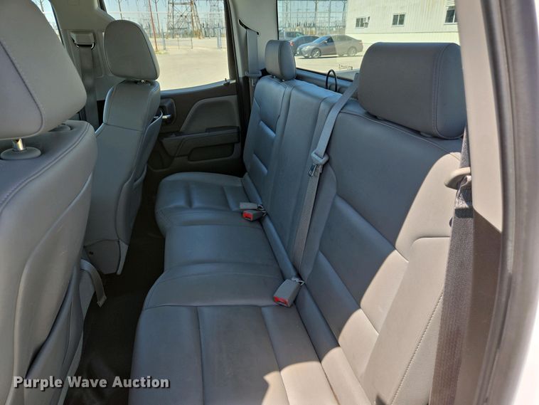 image for item EJ7468 2015 Chevrolet Silverado 1500 Double Cab pickup truck