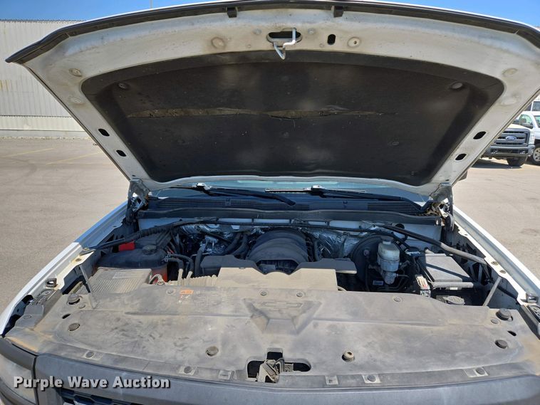 image for item EJ7468 2015 Chevrolet Silverado 1500 Double Cab pickup truck