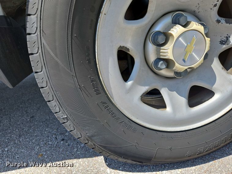 image for item EJ7468 2015 Chevrolet Silverado 1500 Double Cab pickup truck