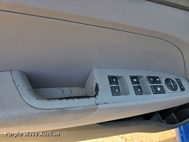 image for item EJ7486 2017 Hyundai Elantra SE 