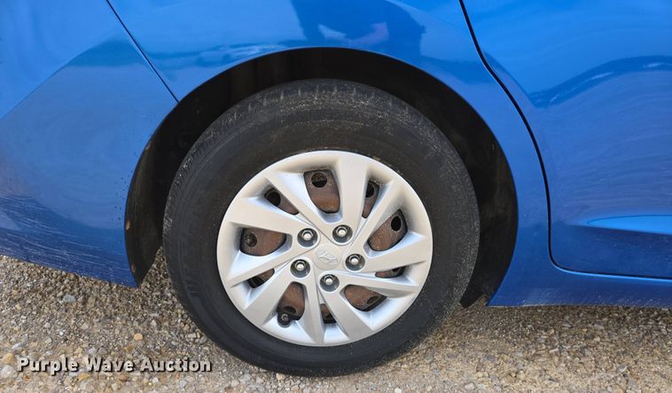 image for item EJ7486 2017 Hyundai Elantra SE 