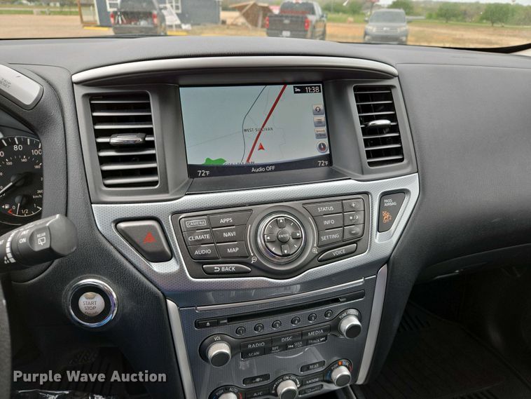 image for item EJ7487 2017 Nissan Pathfinder SUV