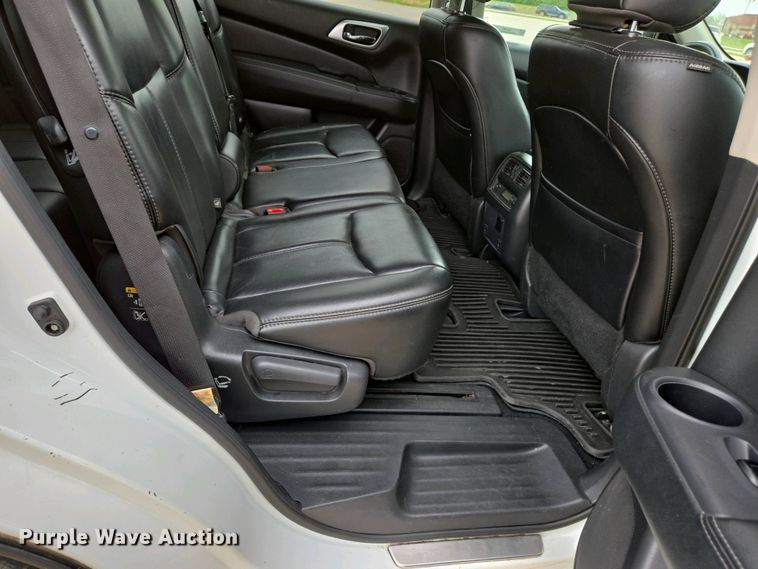 image for item EJ7487 2017 Nissan Pathfinder SUV