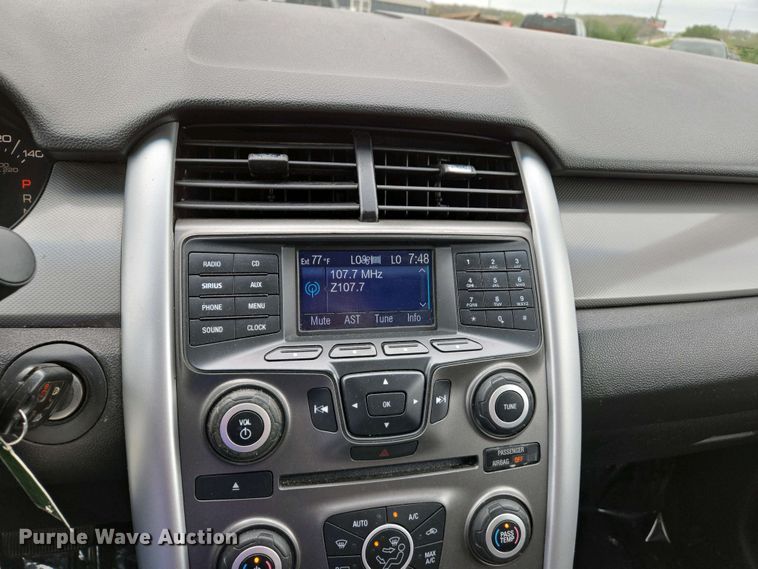 image for item EJ7488 2013 Ford  Edge SEL SUV