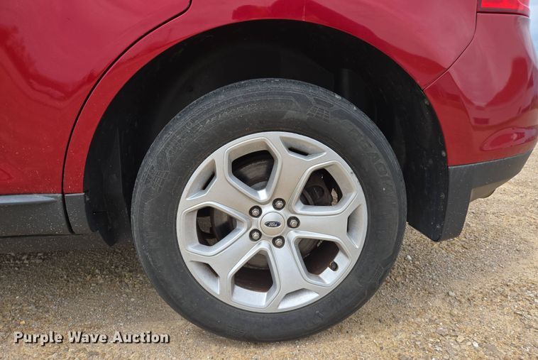 image for item EJ7488 2013 Ford  Edge SEL SUV