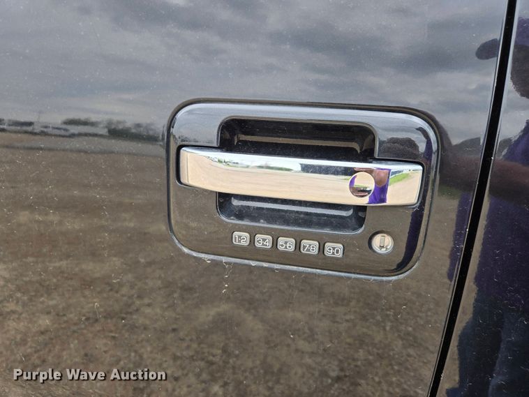 image for item EJ7489 2013 Ford F150 Lariat  SuperCrew pickup truck