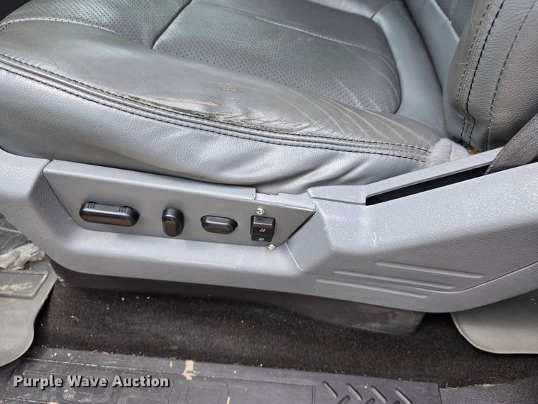 image for item EJ7489 2013 Ford F150 Lariat  SuperCrew pickup truck